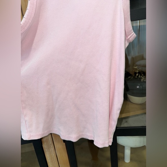 Zara ribbed tank top distressed bubblegum pink cotton fitted tee - Picture 3 of 5